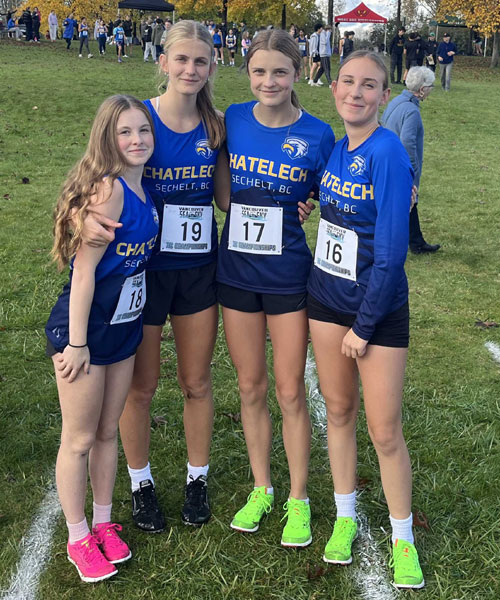 Chatelech Junior Girls Cross Country Team 2024